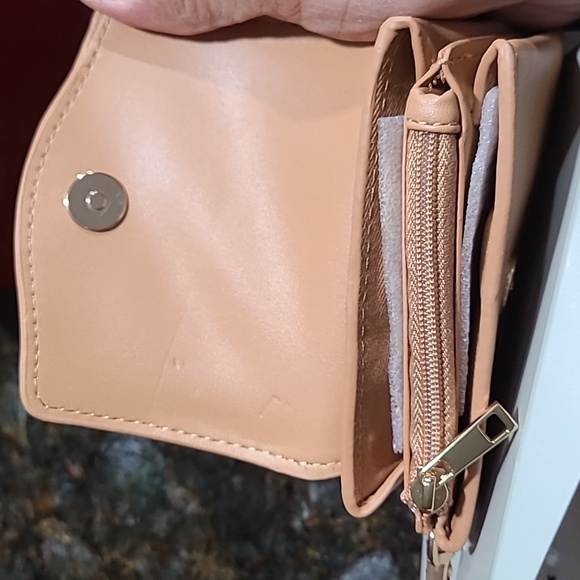 Wallet - Picture 2 of 3